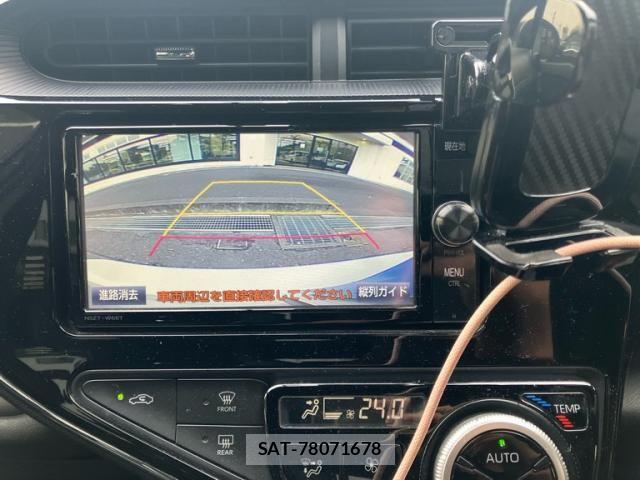 Toyota AQUA 2018-07 8779490-23