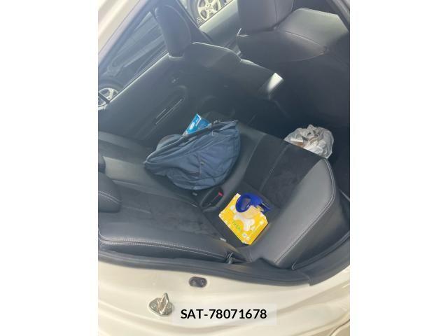 Toyota AQUA 2018-07 8779490-24