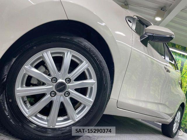 Toyota AQUA 2021-11 8779459-13