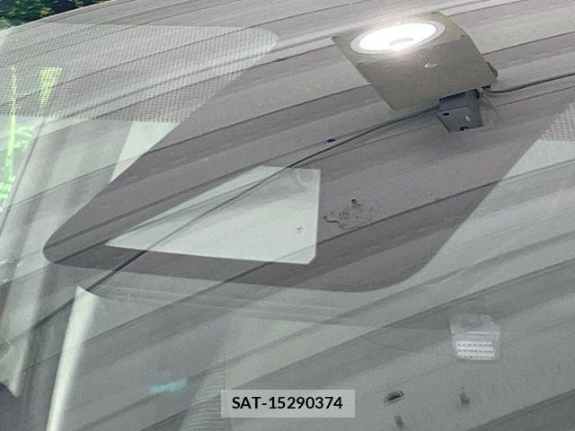Toyota AQUA 2021-11 8779459-5