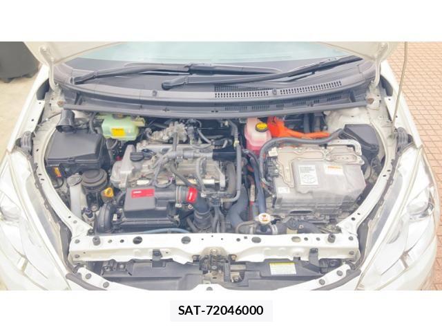 Toyota AQUA 2016-11 8779505-19