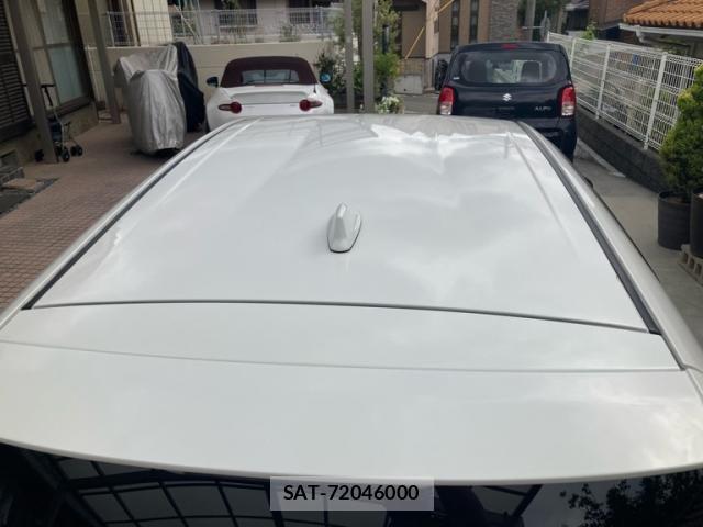 Toyota AQUA 2016-11 8779505-3