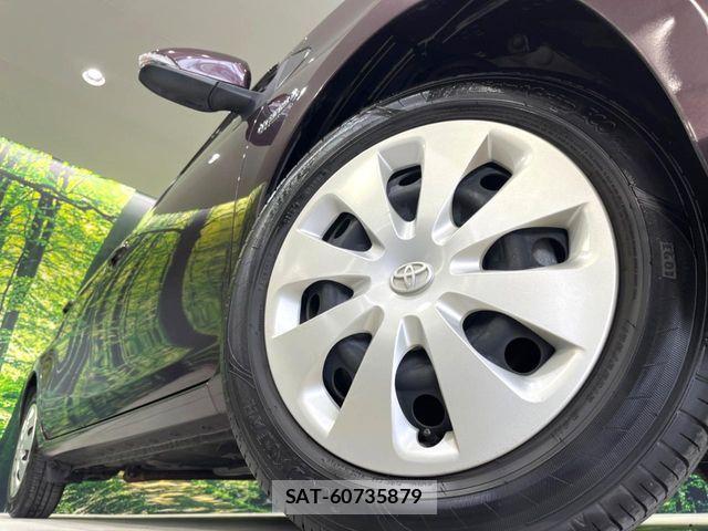 Toyota AQUA 2014-08 8779480-12