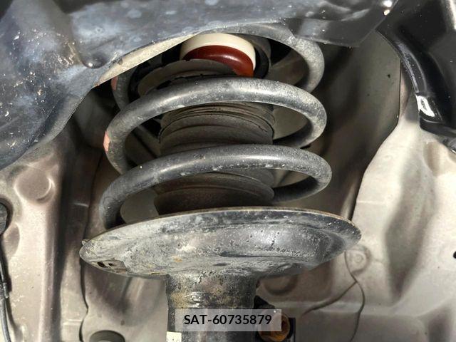 Toyota AQUA 2014-08 8779480-19