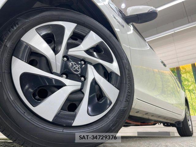 Toyota AQUA 2019-06 8779460-12