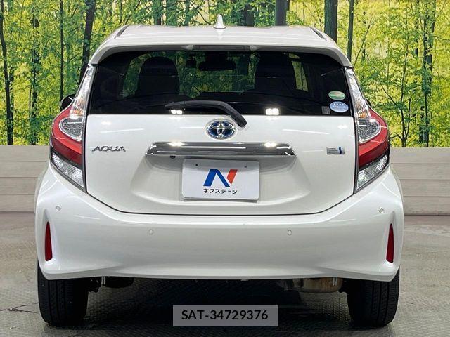 Toyota AQUA 2019-06 8779460-14