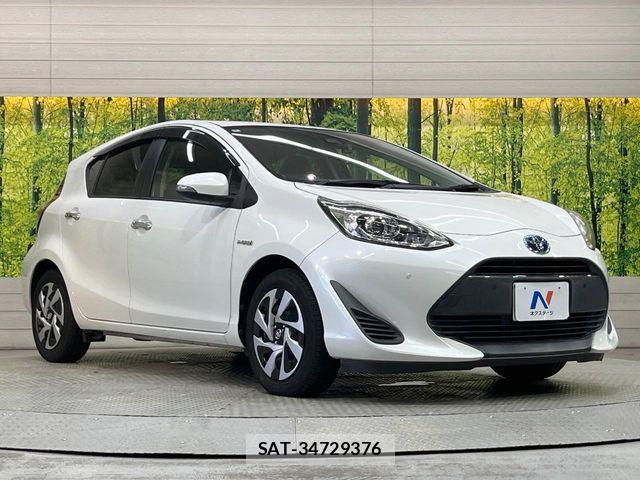 Toyota AQUA 2019-06 8779460-15