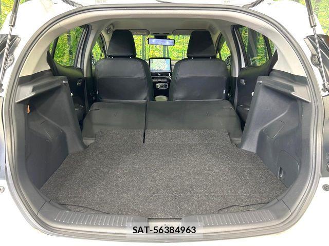 Toyota AQUA 2022-09 8795232-9