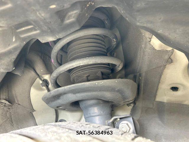 Toyota AQUA 2022-09 8795232-19