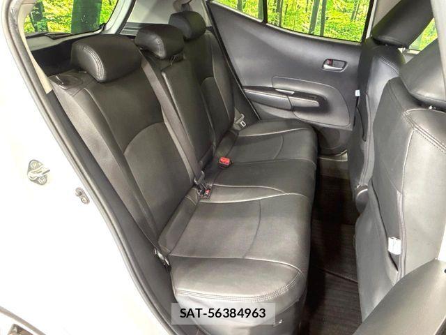 Toyota AQUA 2022-09 8795232-8