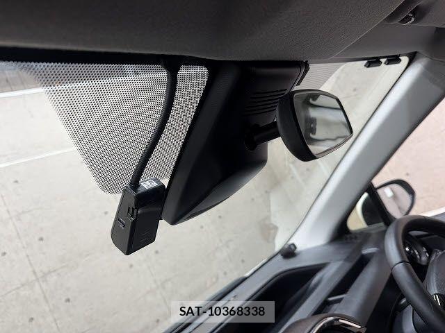 Toyota AQUA 2017-09 8795246-17