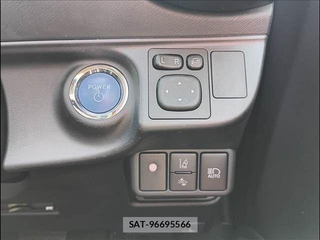 Toyota AQUA 2016-05 8795258-9