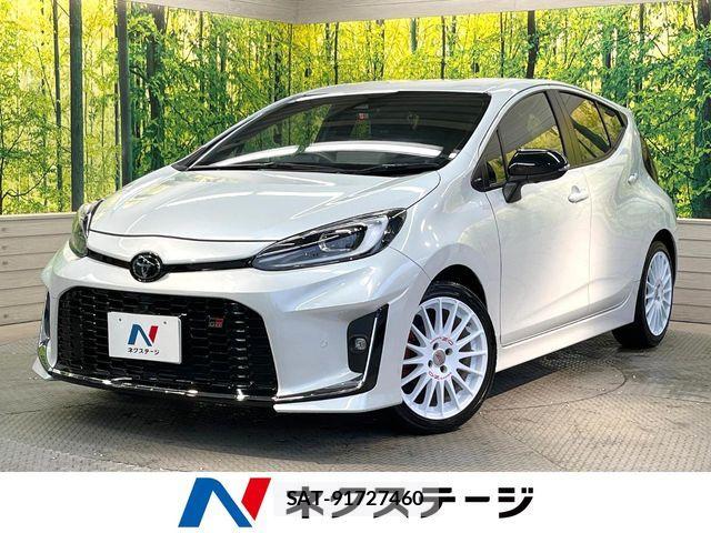Toyota AQUA 2023-10 8795229-0