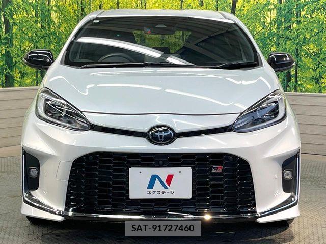 Toyota AQUA 2023-10 8795229-13