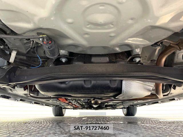 Toyota AQUA 2023-10 8795229-18