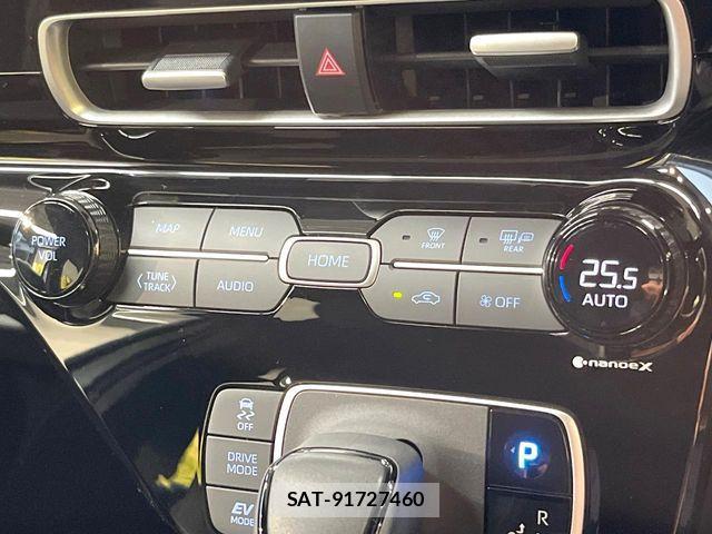 Toyota AQUA 2023-10 8795229-6