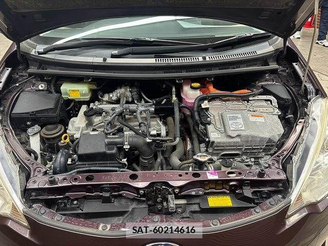 Toyota AQUA 2014-01 8795260-13