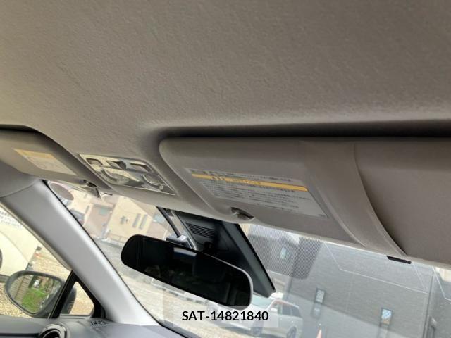 Toyota AQUA 2016-04 8795259-20