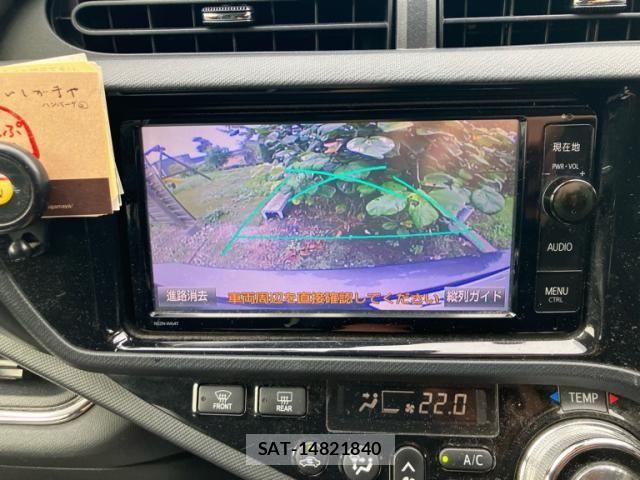 Toyota AQUA 2016-04 8795259-26