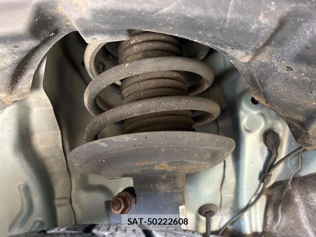 Toyota AQUA 2014-02 8795261-19