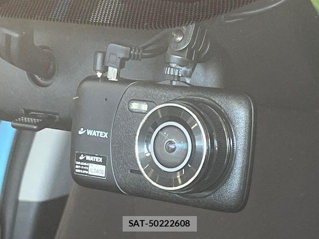 Toyota AQUA 2014-02 8795261-6