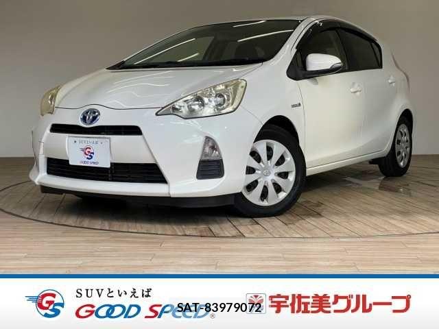 Toyota AQUA 2013-06 8795256-0