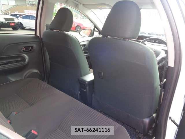 Toyota AQUA 2016-07 8795251-12