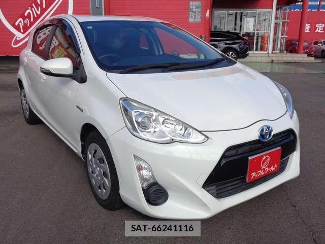 Toyota AQUA 2016-07 8795251-1
