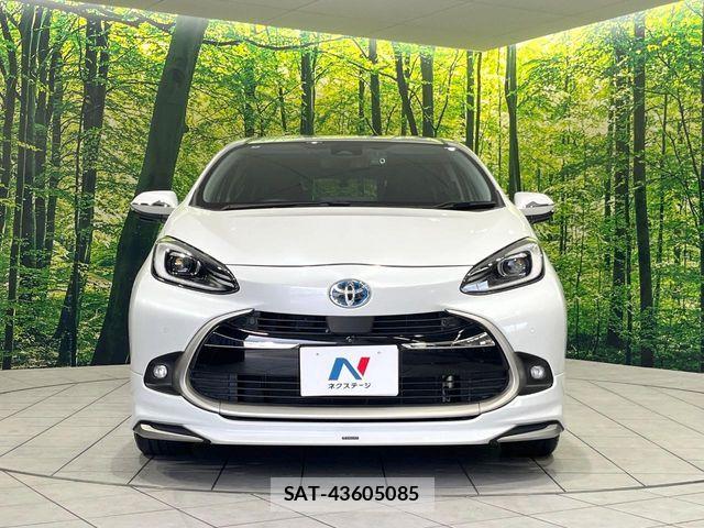 Toyota AQUA 2022-03 8795231-13