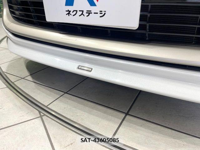Toyota AQUA 2022-03 8795231-3