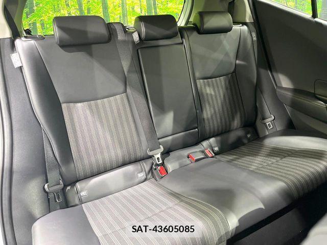 Toyota AQUA 2022-03 8795231-8