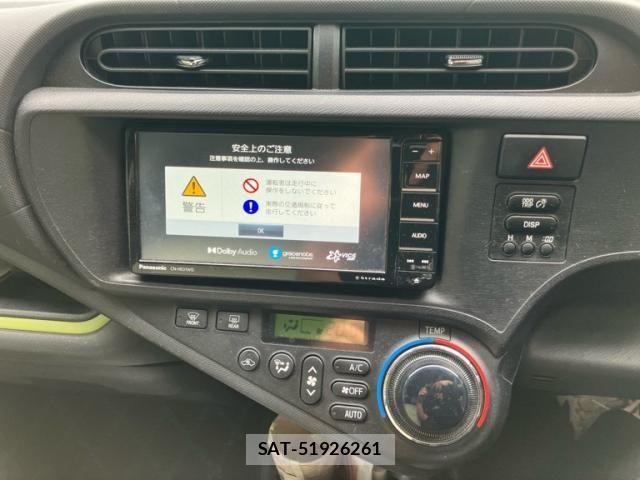 Toyota AQUA 2013-05 8795273-20