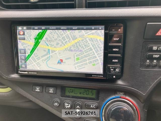 Toyota AQUA 2013-05 8795273-21