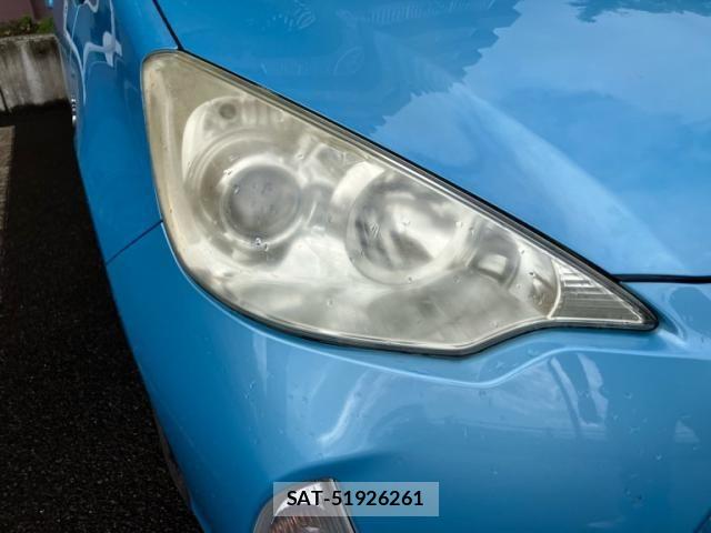 Toyota AQUA 2013-05 8795273-2