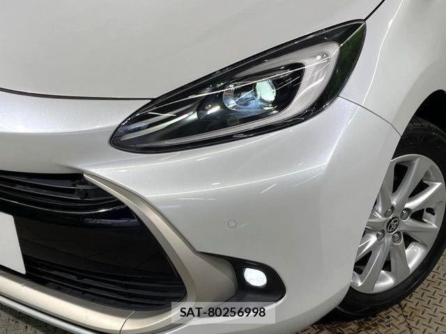 Toyota AQUA 2021-08 8795233-11
