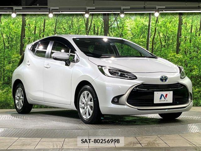 Toyota AQUA 2021-08 8795233-15