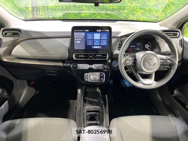 Toyota AQUA 2021-08 8795233-1
