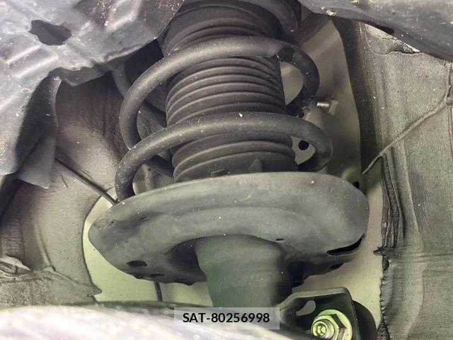 Toyota AQUA 2021-08 8795233-19