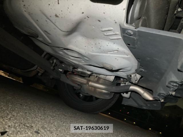Toyota AQUA 2015-11 8795264-9