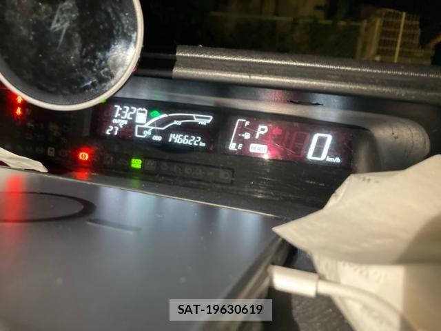 Toyota AQUA 2015-11 8795264-17