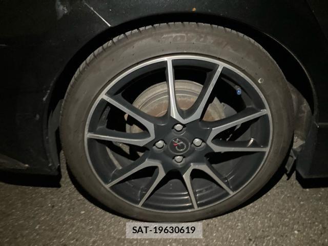 Toyota AQUA 2015-11 8795264-4