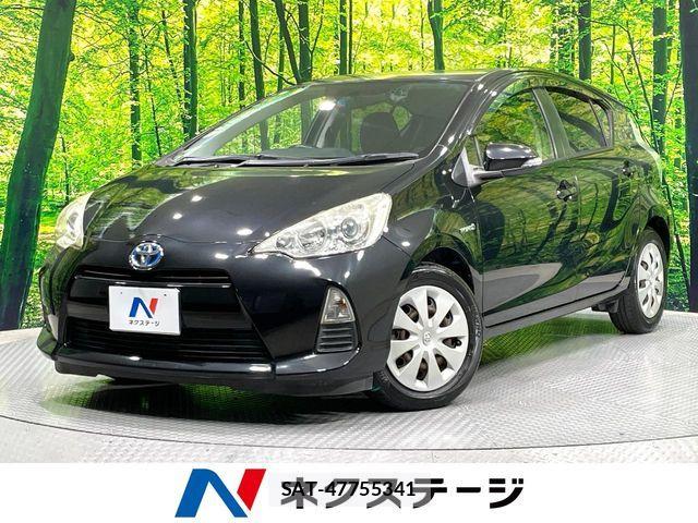 Toyota AQUA 2013-11 8795249-0