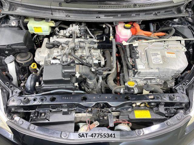 Toyota AQUA 2013-11 8795249-17