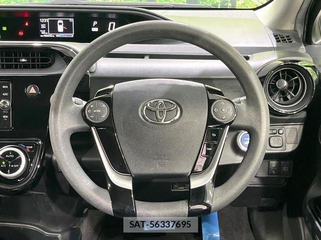 Toyota AQUA 2018-02 8795247-10