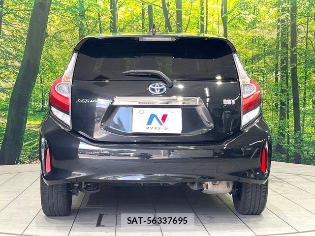 Toyota AQUA 2018-02 8795247-14