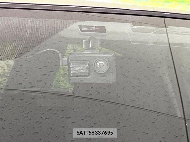 Toyota AQUA 2018-02 8795247-6