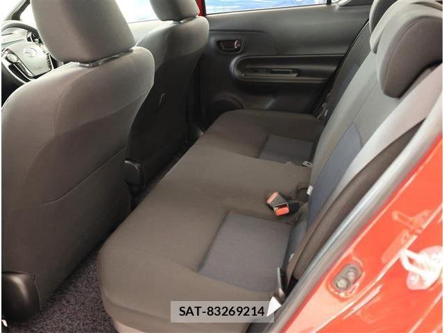 Toyota AQUA 2020-10 8795248-15