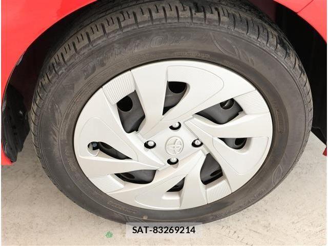 Toyota AQUA 2020-10 8795248-26