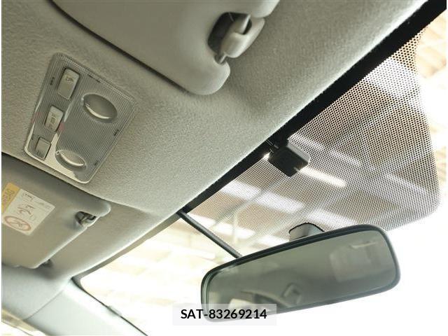 Toyota AQUA 2020-10 8795248-28