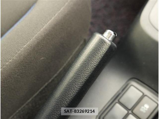 Toyota AQUA 2020-10 8795248-29
